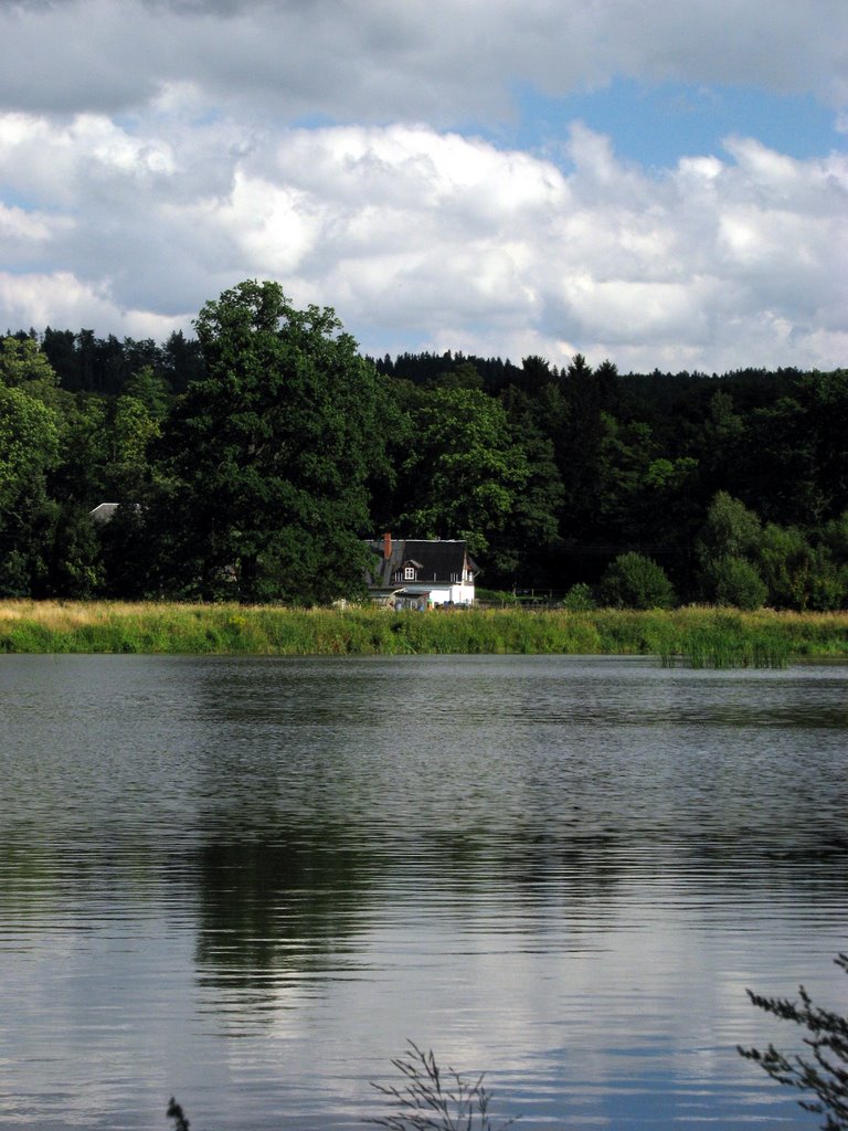 Staw Kąpielnik - Bukowiec (Rudawy Janowickie) by slawkis