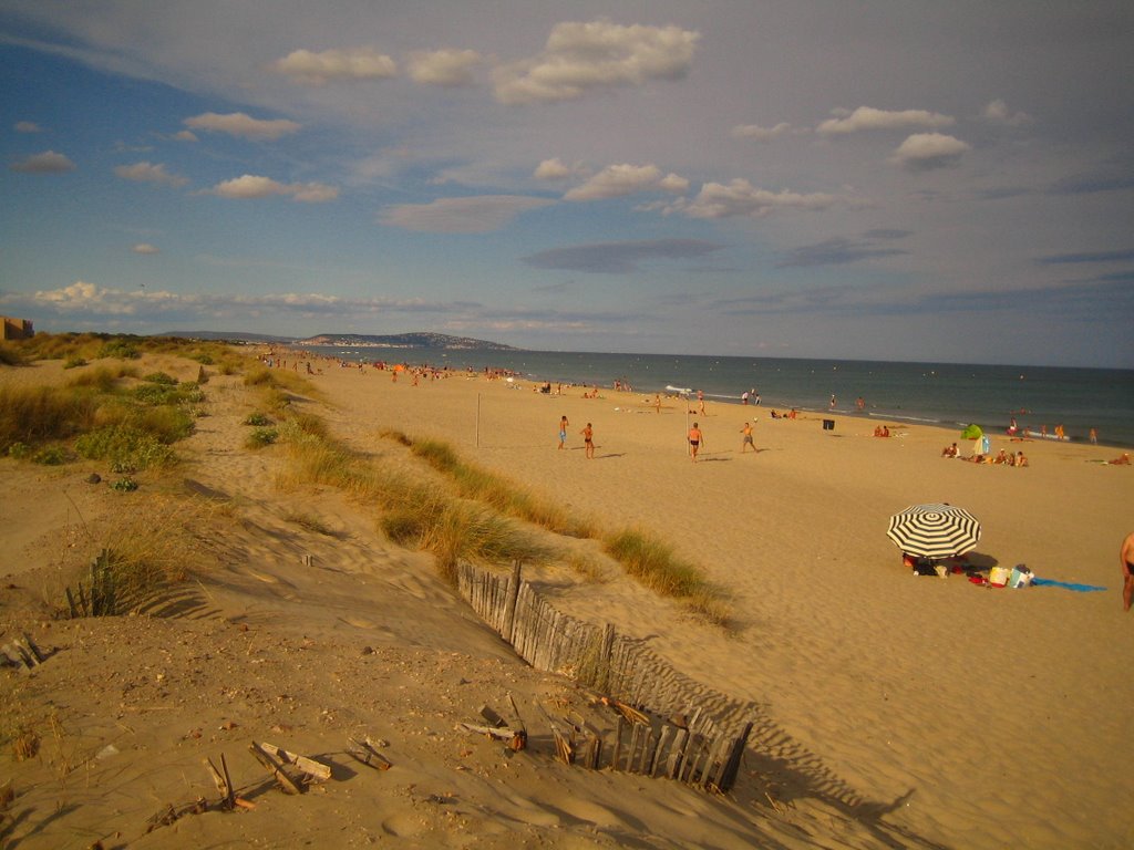 Marseillan plage vers Sète by hecatonchires