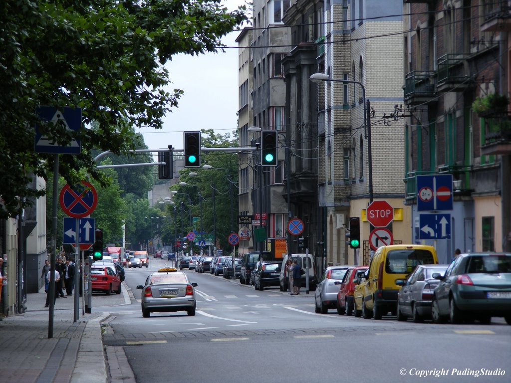 Katowice ul.Wojewódzka -skrzyżowanie z ul.Francuską 2008 r. by PudingStudio