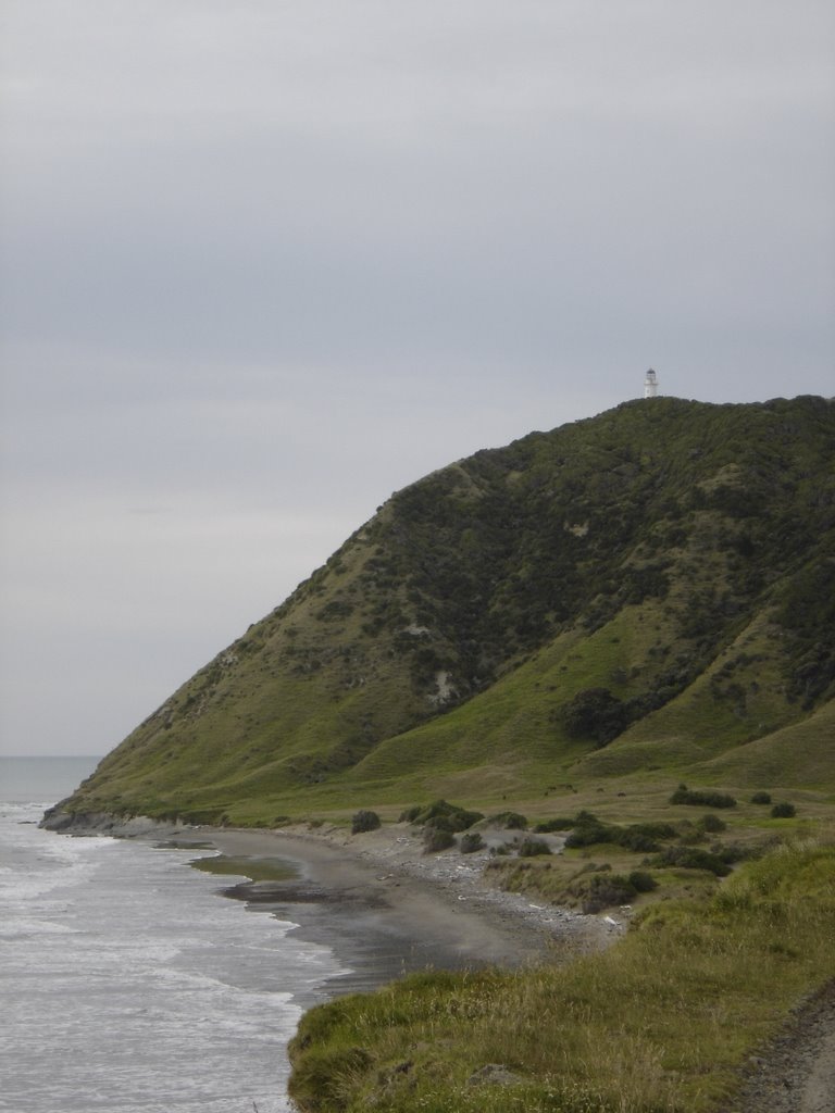 East Cape Lighthouse (december 2004) by JWes