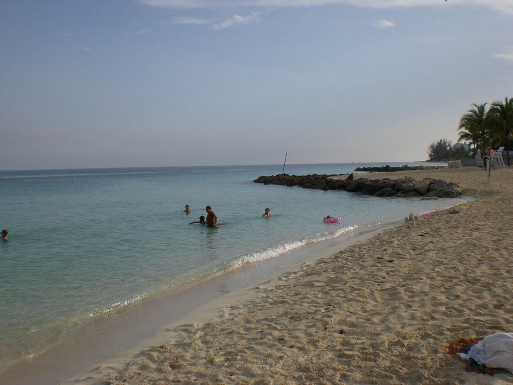 Freeport,grand bahamas by eddierui