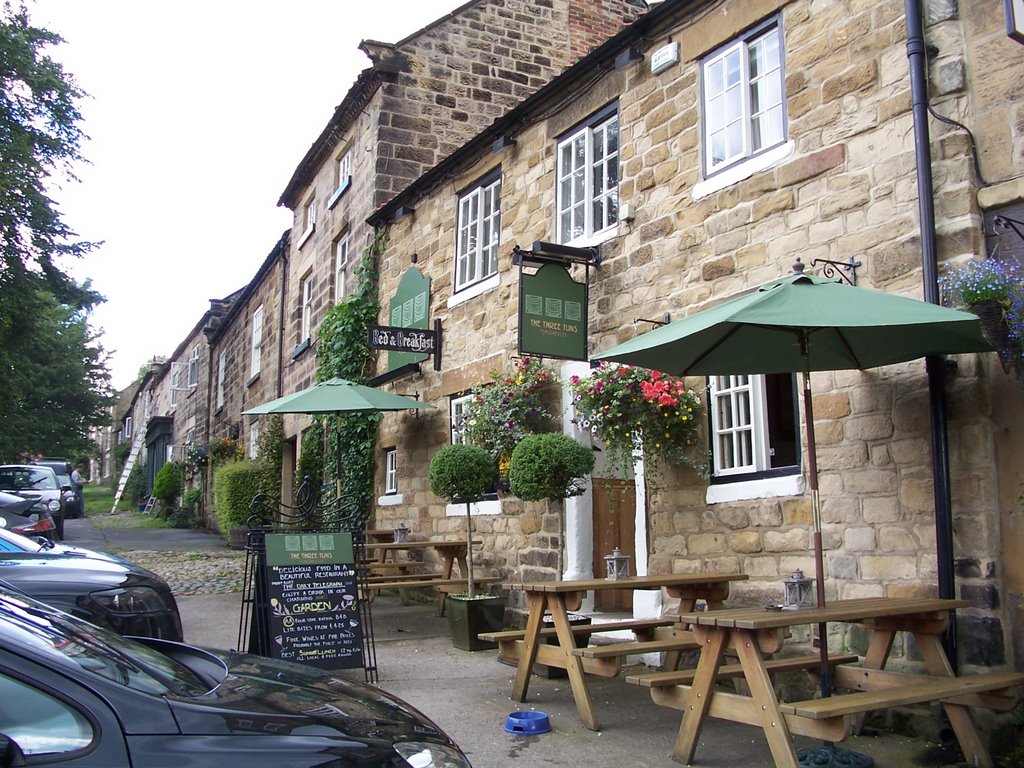 Refered to as the "hole in the wall pub" THE THREE TUNS by Rod Holland