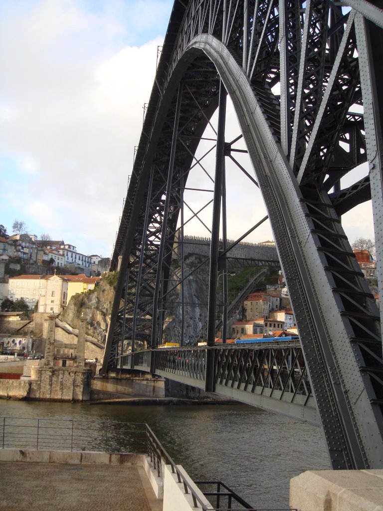 Ponte Dom LuisⅠ, Porto, Portugal by Mayuminx A Go-Go