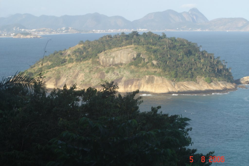 Morro do Leme by Album de Viagem