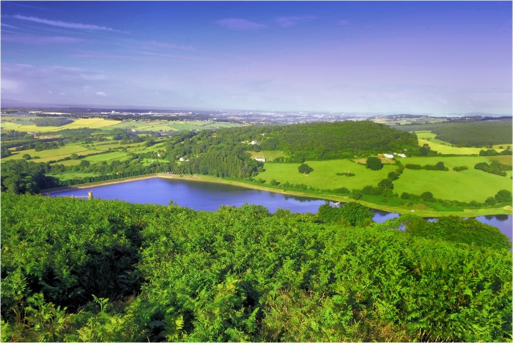 Wentwood Reservoir from Gray Hill by llanvairdiscoed