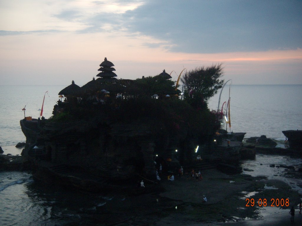 Tanah Lot Temple after sunset by satriyaeddy