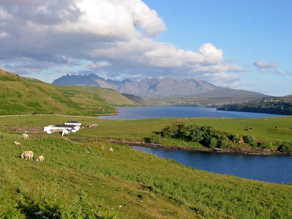 Bracadale: Gasto Bay, Loch Harport & The Cuillin by mettekoo