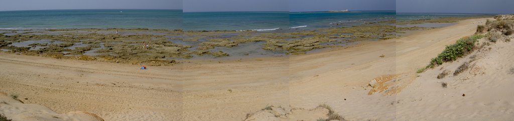 Playa La Barrosa by J. Carlos López