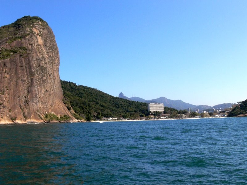 Rio de Janeiro by Jose G. Pinho F.