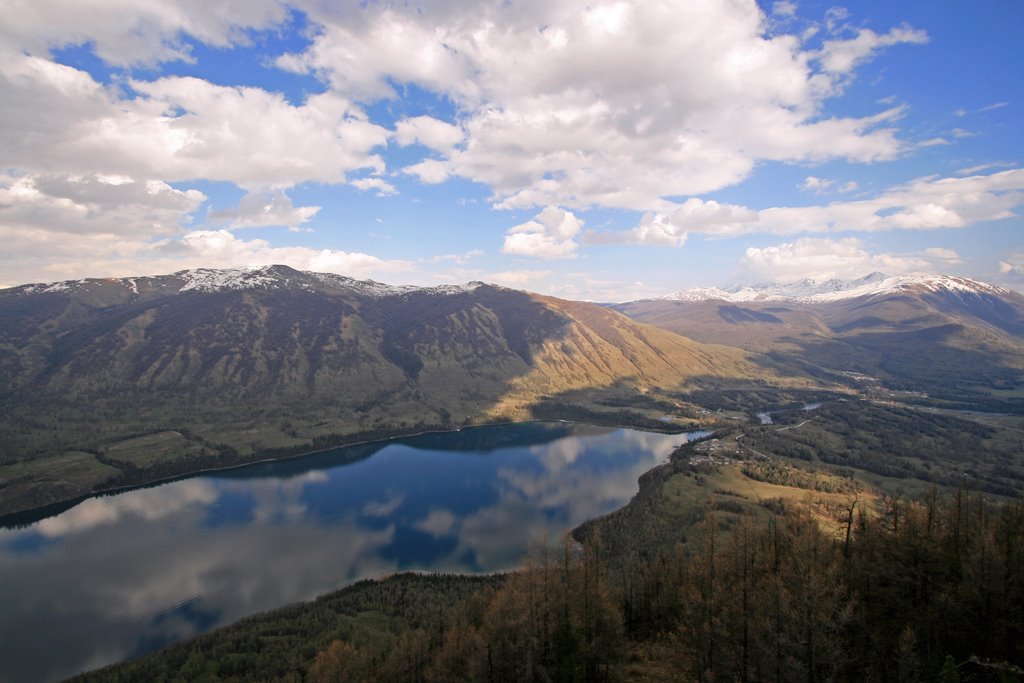 Kanas Lake by Stephan Gabos