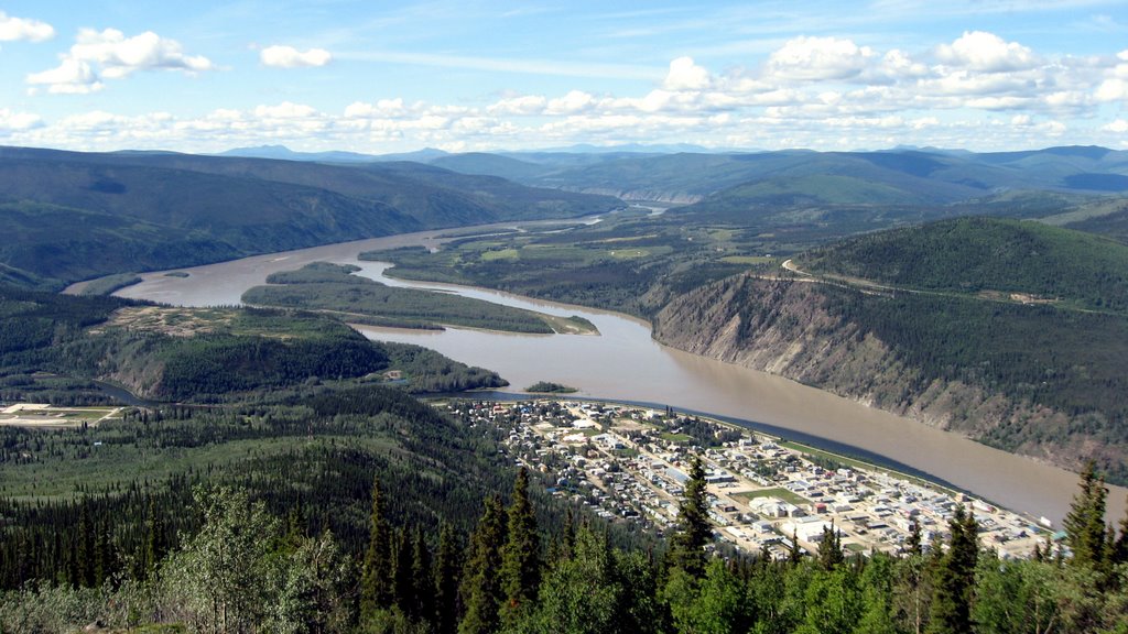 Dawson City by Werner Leuthold