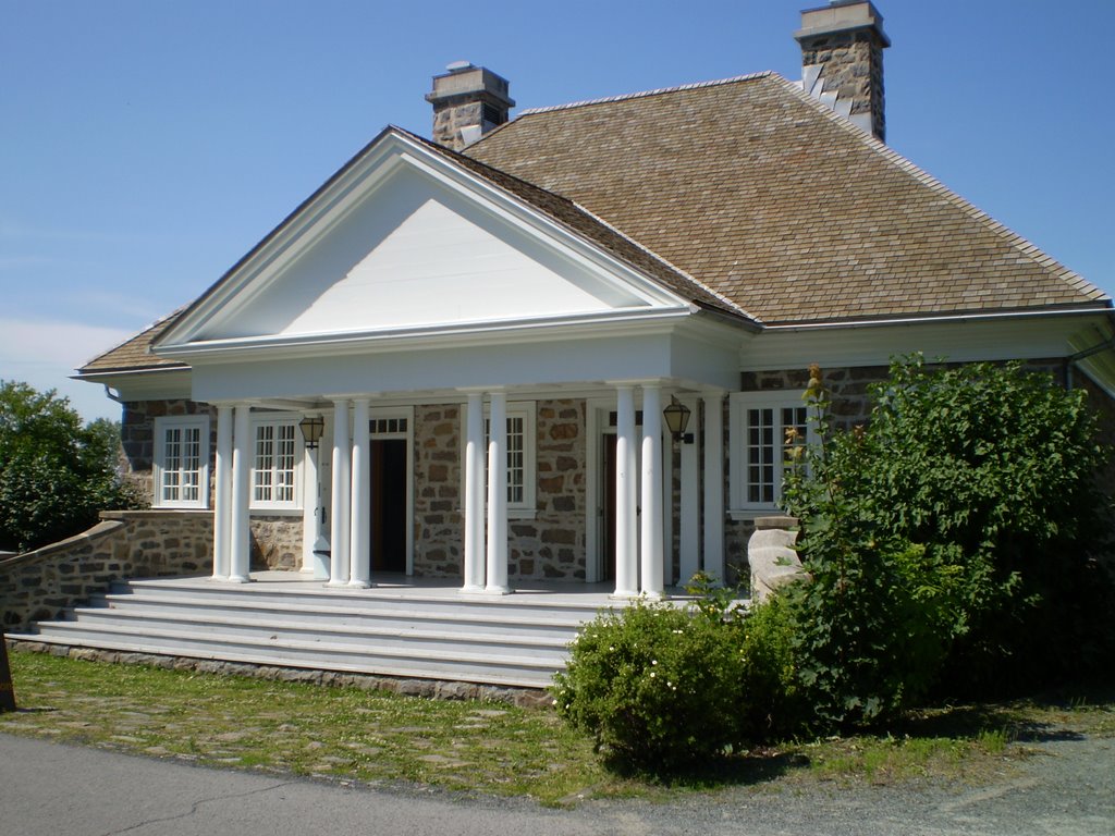 Fort Chambly (1) by Yves Galipeau