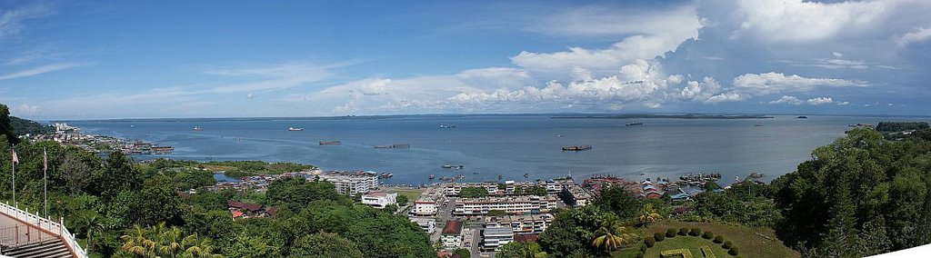 Sandakan Bay (July 2008) by noah_nobody