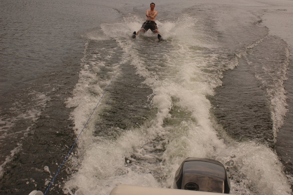 Skiing at lake ozonia by Camera Person