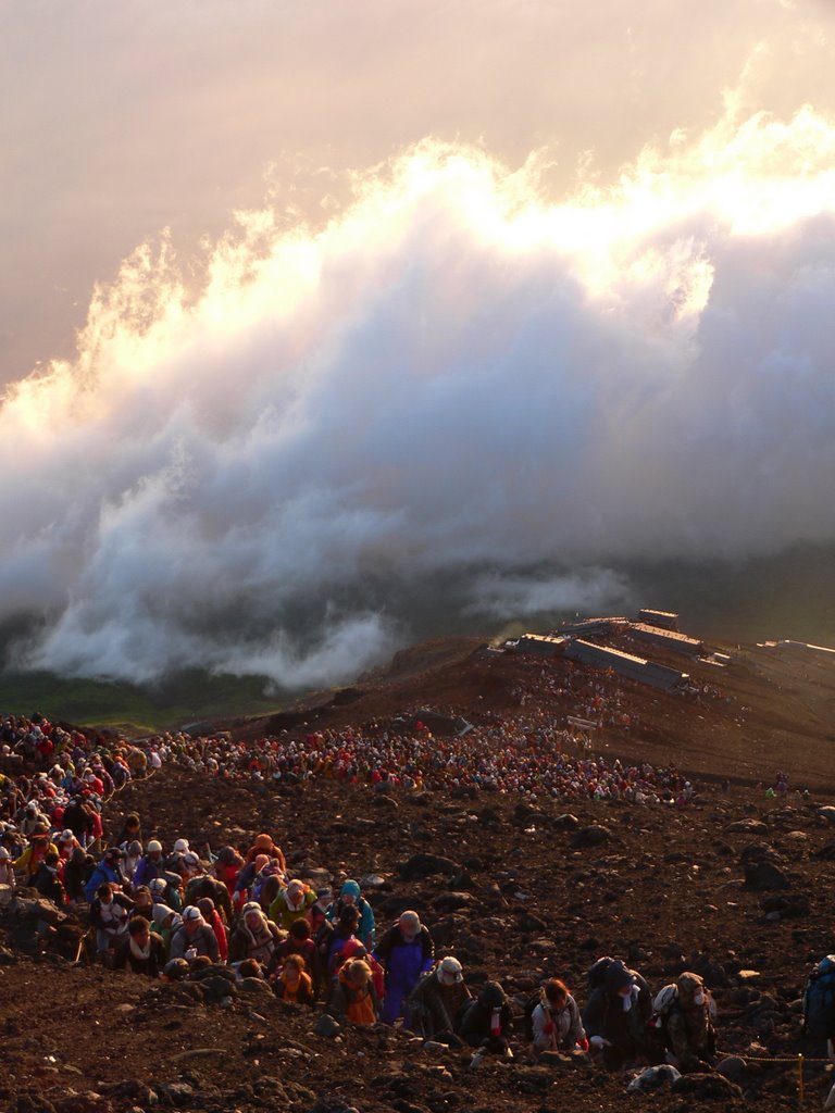 Ascension du mont Fuji - Japon by Vincent Jung