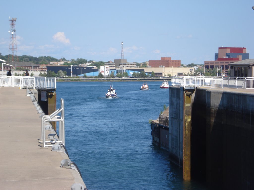 Boat Leaving the Locks by Billy Wilson