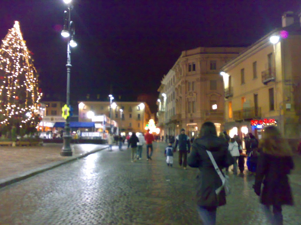 Piazza Emile Chanoux in inverno by MadKeo