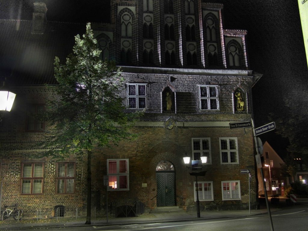 Am Ochsenmarkt by Peer Spektiv