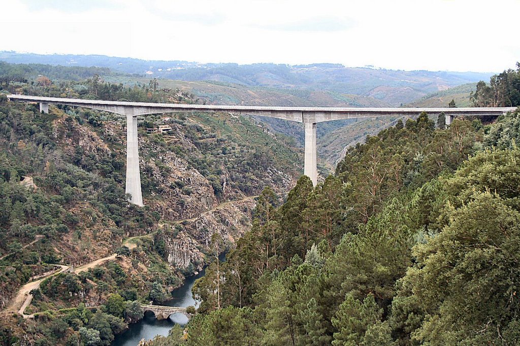 Pontes no rio Zêzere by placosta