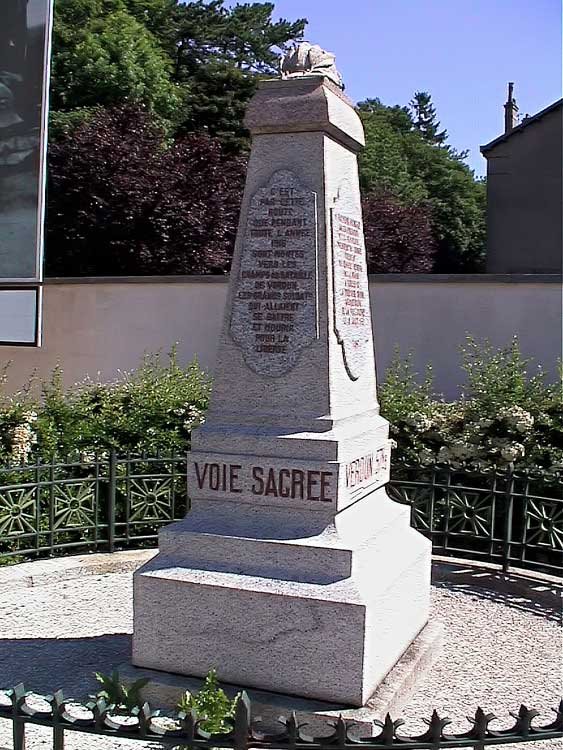 Monument de la voie sacrée by Arnaud FIOCRET