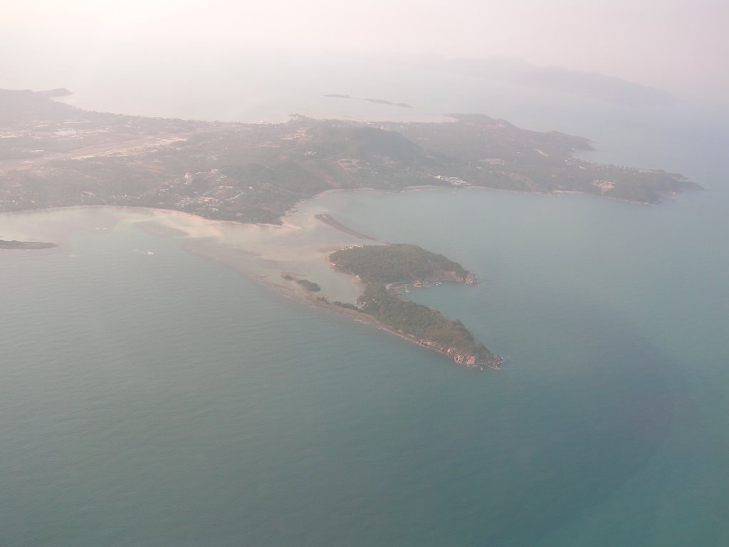 Samui Airport from Air by Levent Caglar