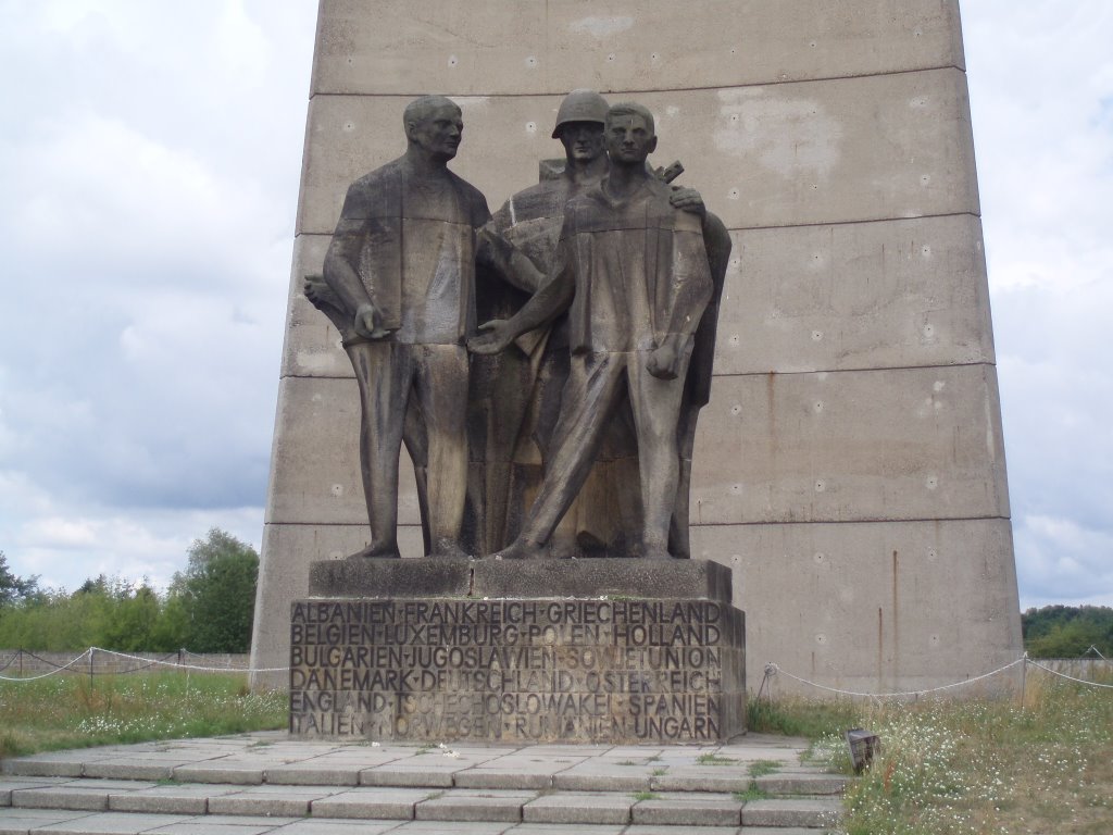 Soviet Liberation Memorial by xabier3007