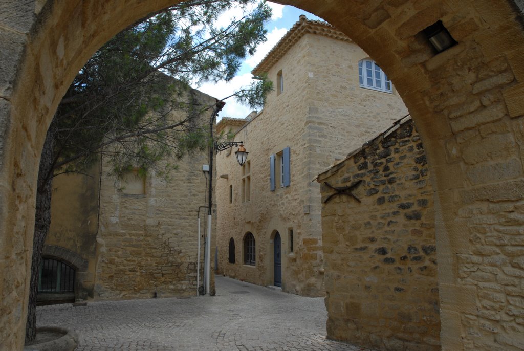 Castillon du Gard by Jean HIBLOT