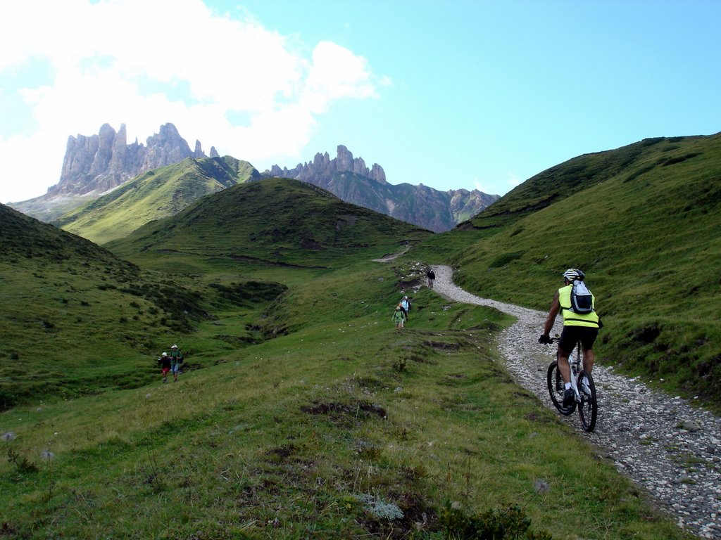 Passo Duron (www.sibillini-mtb.it) by Sergio Barboni