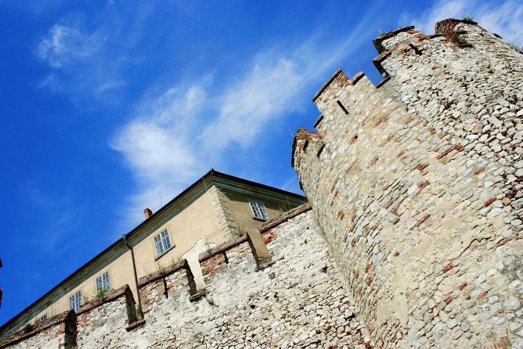 Siklós vár részlet - Castle of Siklos, detail by Takkk