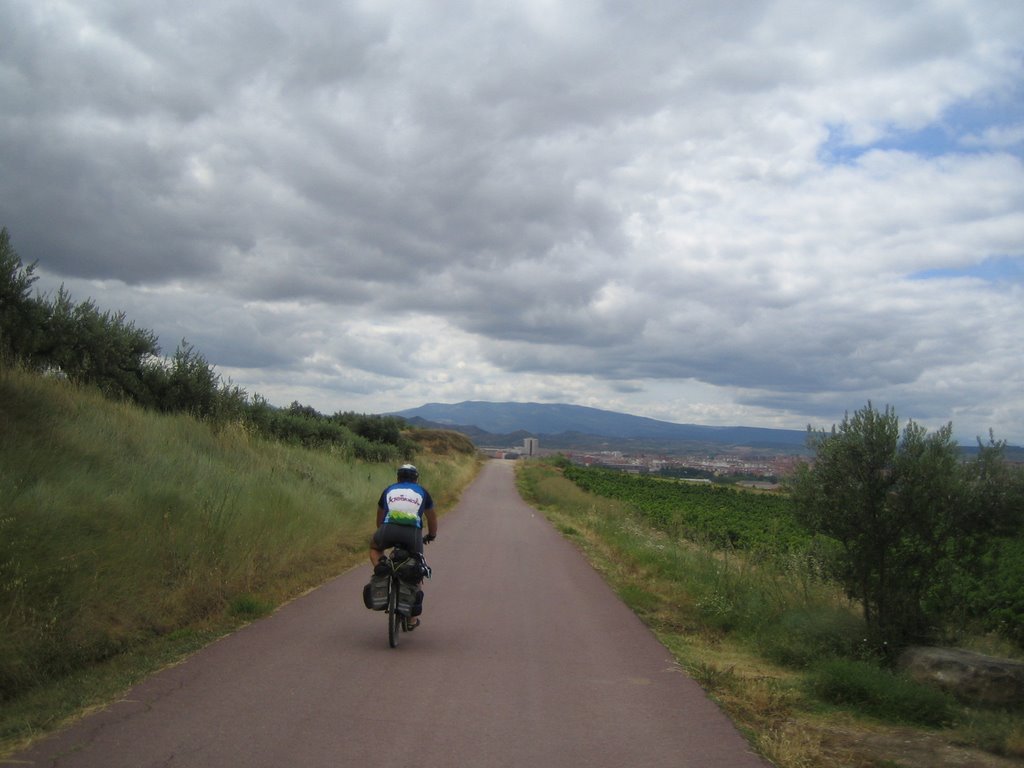 Il Cammino - Arrivo a Logrono by Mariano Minaudo