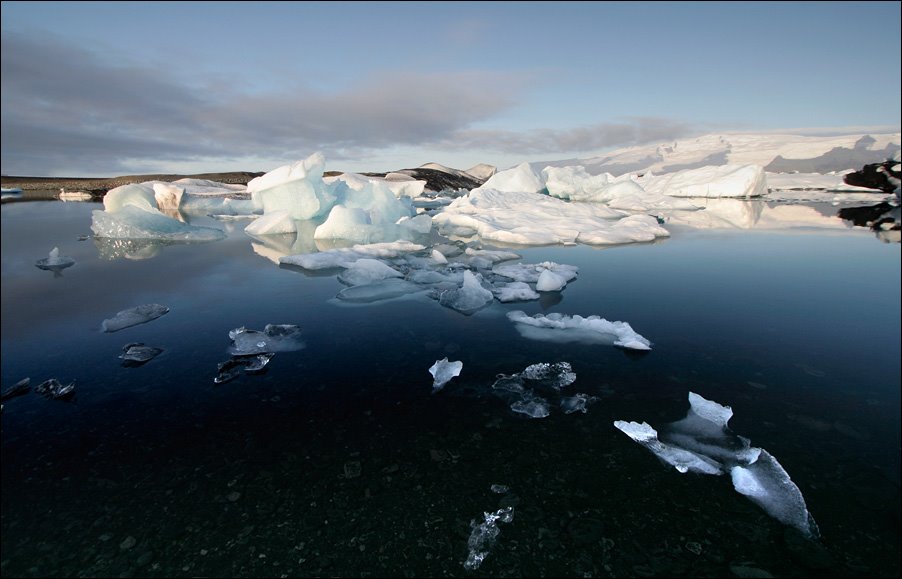 Lake Jökulsárlón by Maxim Popov (http://…