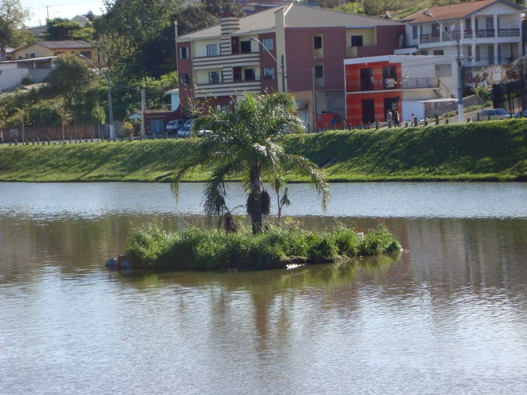 Ilha parque do lago by Antonio Alves