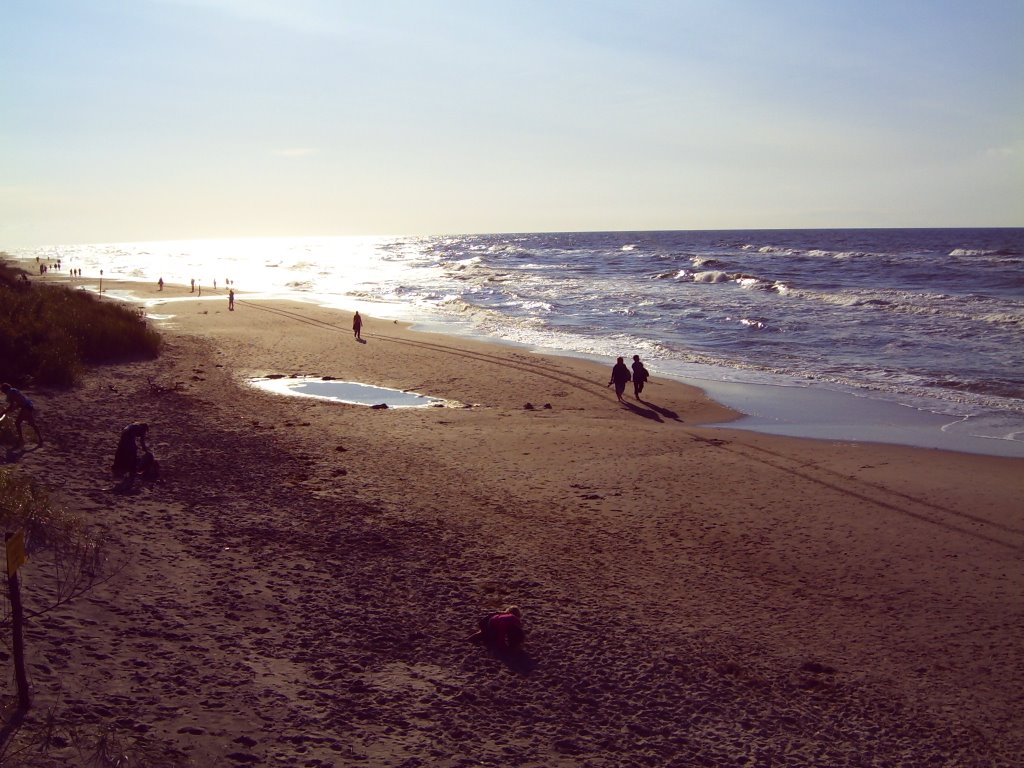 Once upon the Baltic Sea beach - Łukęcin by Marek "Paker_13P" Af…