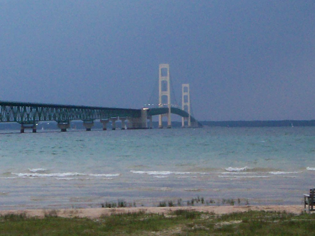 Mackinaw Bridge by kavery4