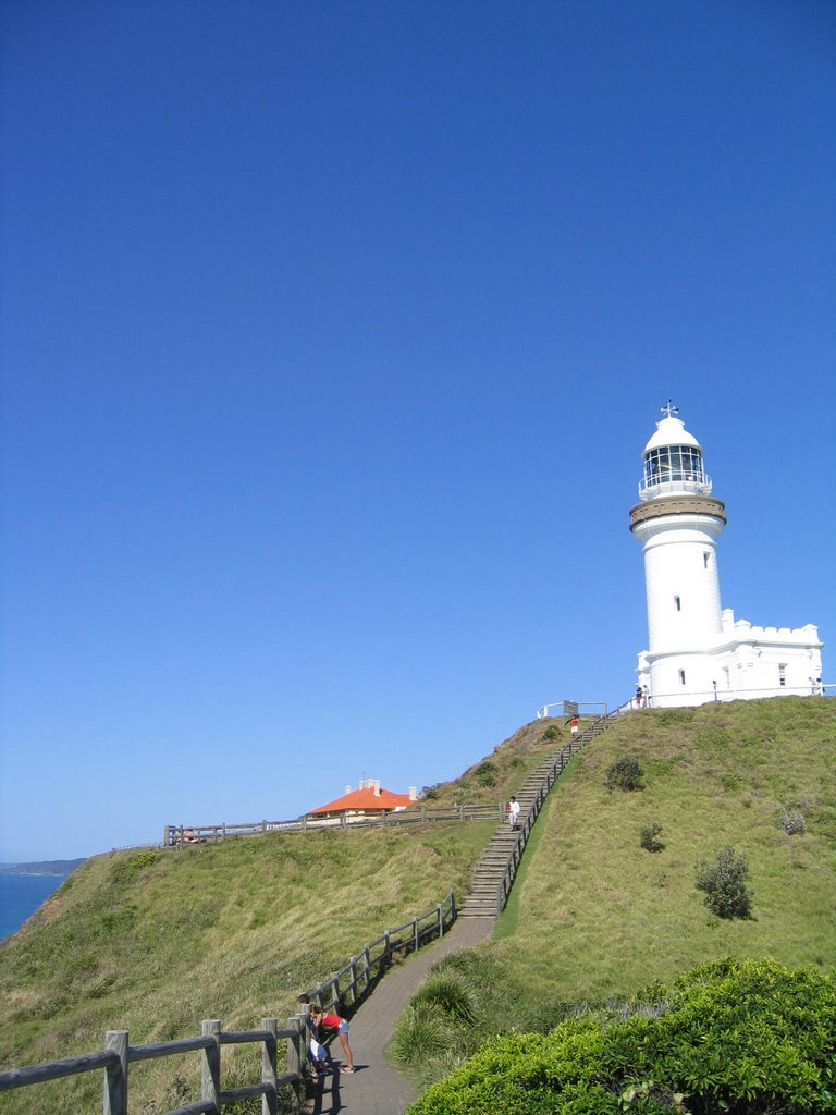 Byron Bay by MichaelBinieck