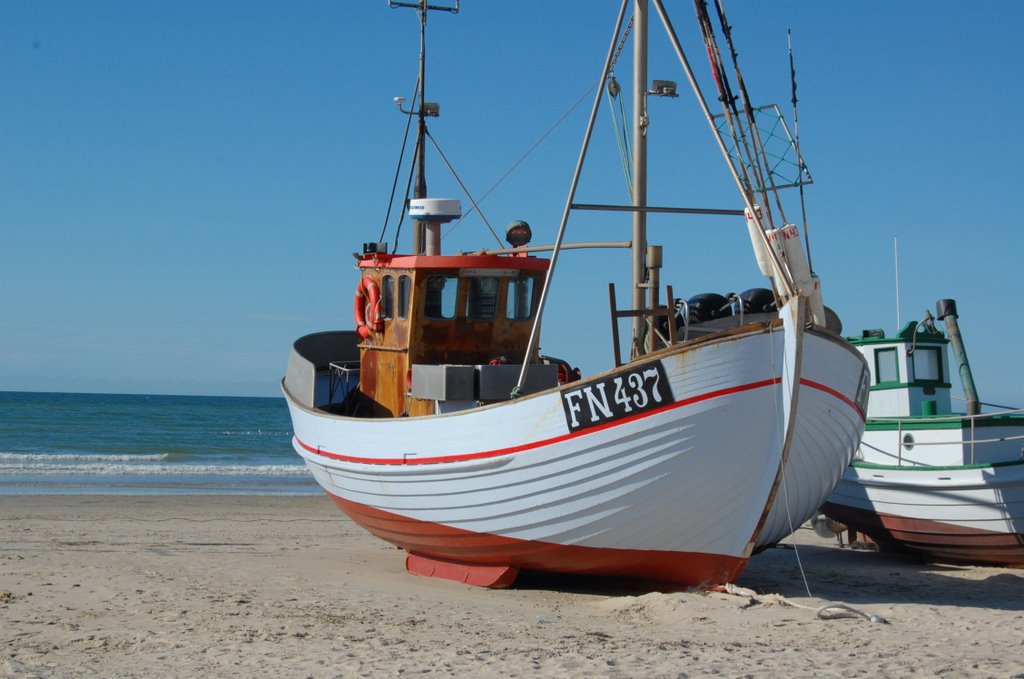 Fisher boat on the beach near Løkken by ivan78