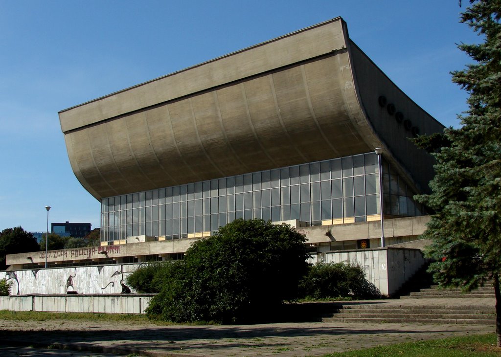 Vilnius Sport's Palace by Rimgaudas Bernotas