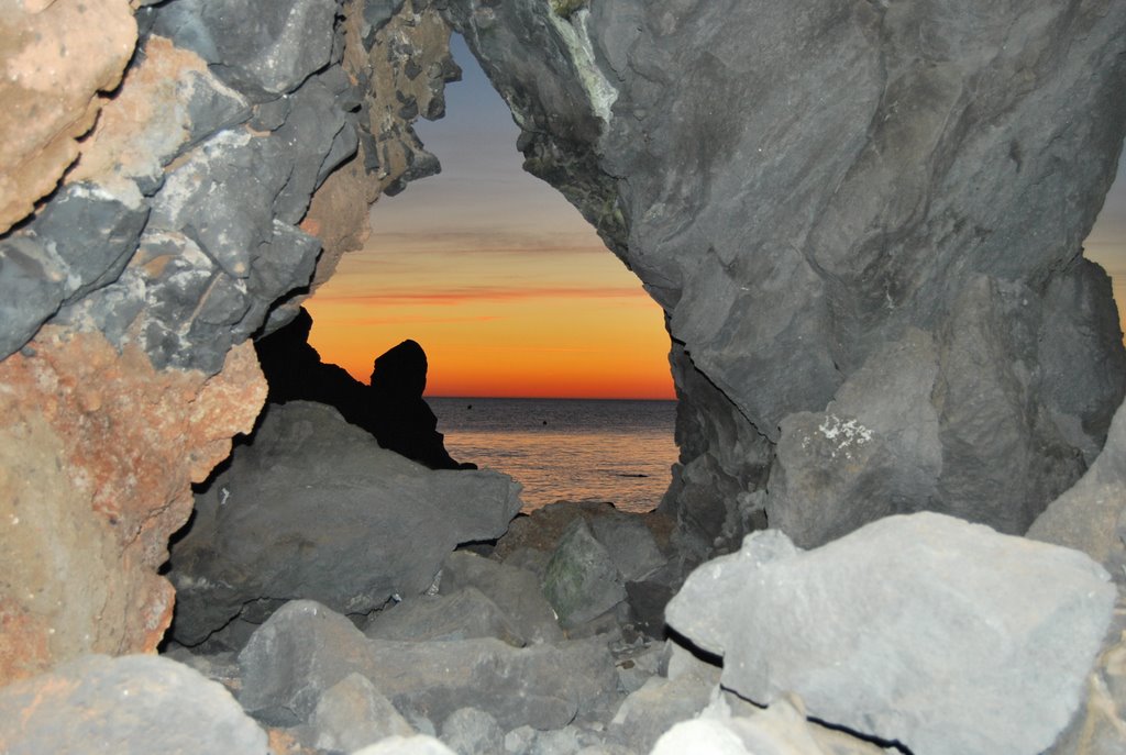 ... before sunrise (Le Cap d'Agde, France, VIII 208r.) by Przemek Moroz