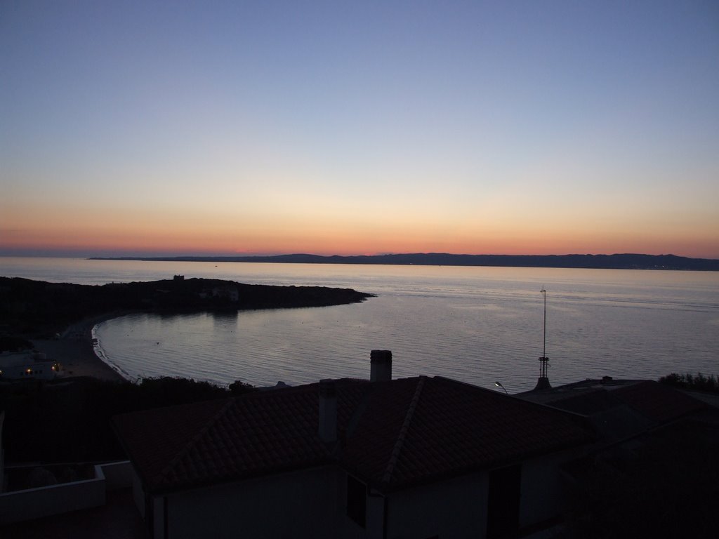 Calasetta(CA) - Tramonto dalla spiaggia di Sotto Torre by bonamix