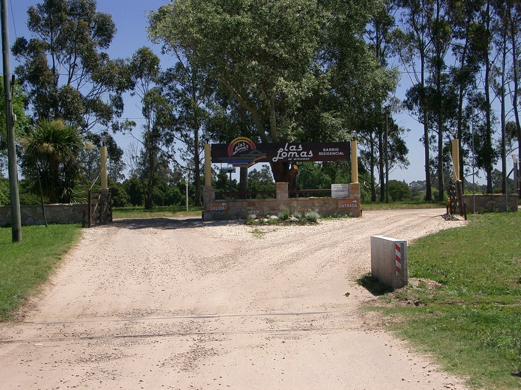 ENTRADA AL BARRIO las lomas by merlin22