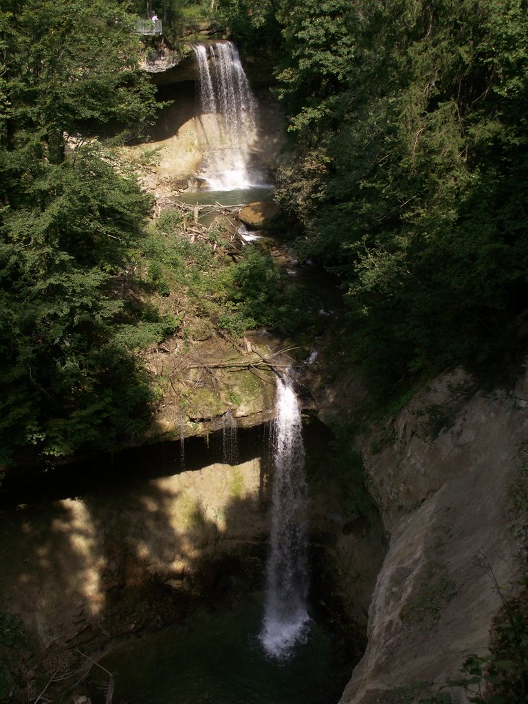 Scheidegger Wasserfälle by Thomas Kobold