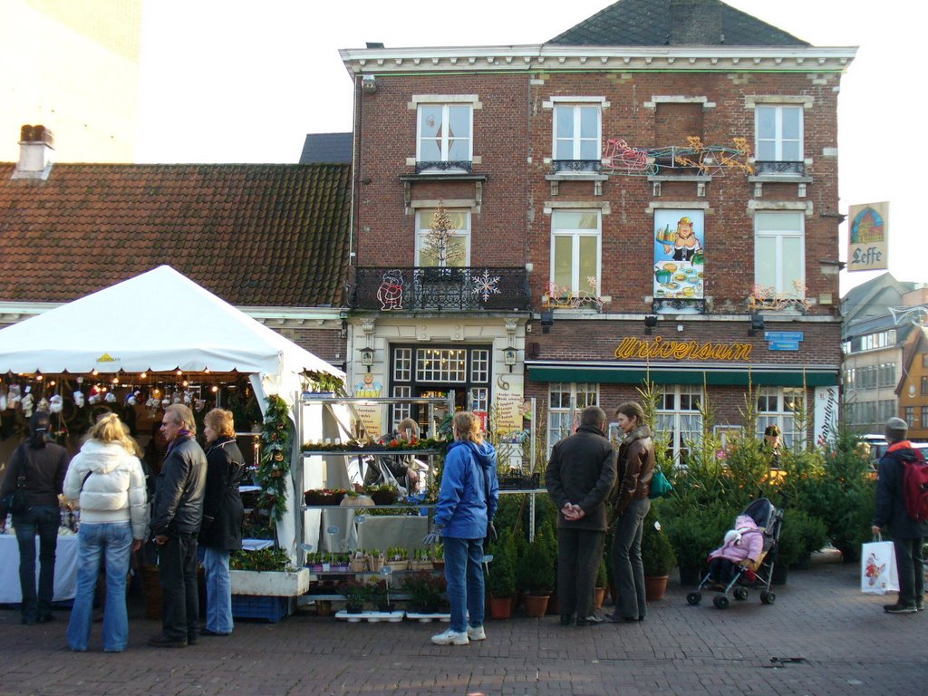 Leuven, kerstmarkt 2006 by Amuserie