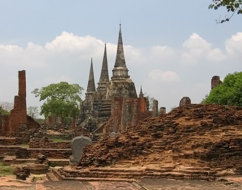 Pratuchai, Phra Nakhon Si Ayutthaya District, Phra Nakhon Si Ayutthaya 13000, Thailand by ZmeykaN