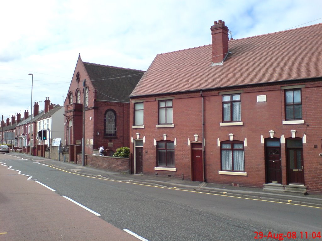 Commonside Pensnett, View SW. by KABULL.Hinksford.