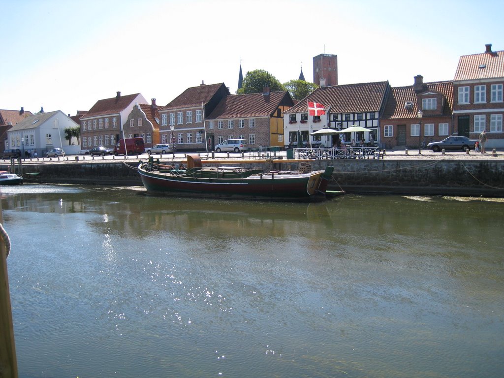 A little harbor in Ribe by Finn Johnny Frederik…