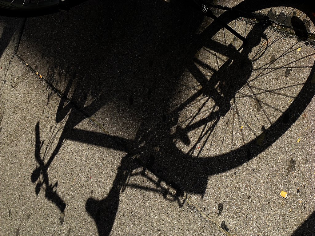 Fahrrad-Schatten by b-gallery