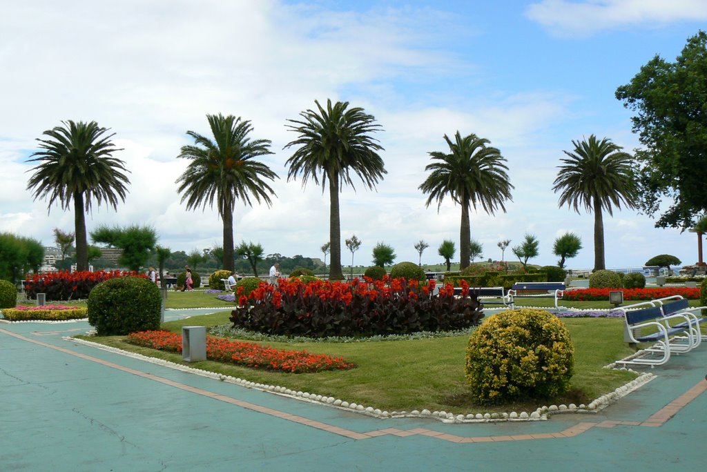 Jardines de Piquio by Luchito