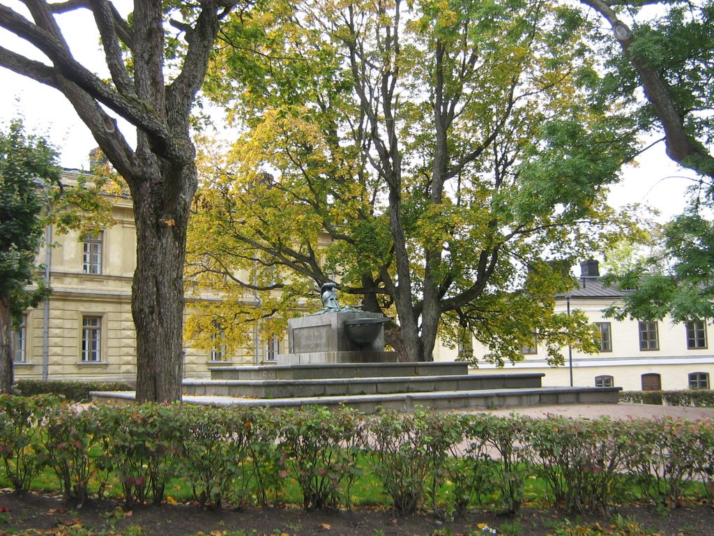 Augustin Ehresvard's Grave, Suomenlinna by sdeb0003