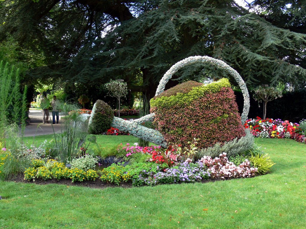 COUTANCES (Basse Normandie-Francia). Jardín Botánico. by Carlos Sieiro del Nido