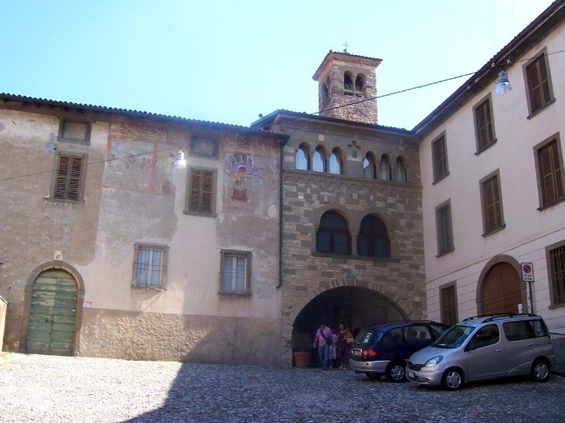 Bergamo - Chiesa di S. Michele al Pozzo Bianco by MarkusMark